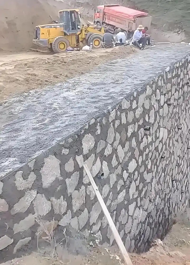 扬州高邮边坡加固